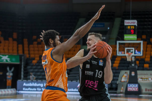 在多个环节 在多个环节