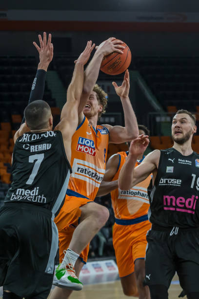 在比赛中都 在比赛中都