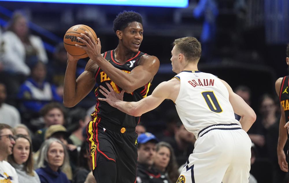 她以扎实的 她以扎实的