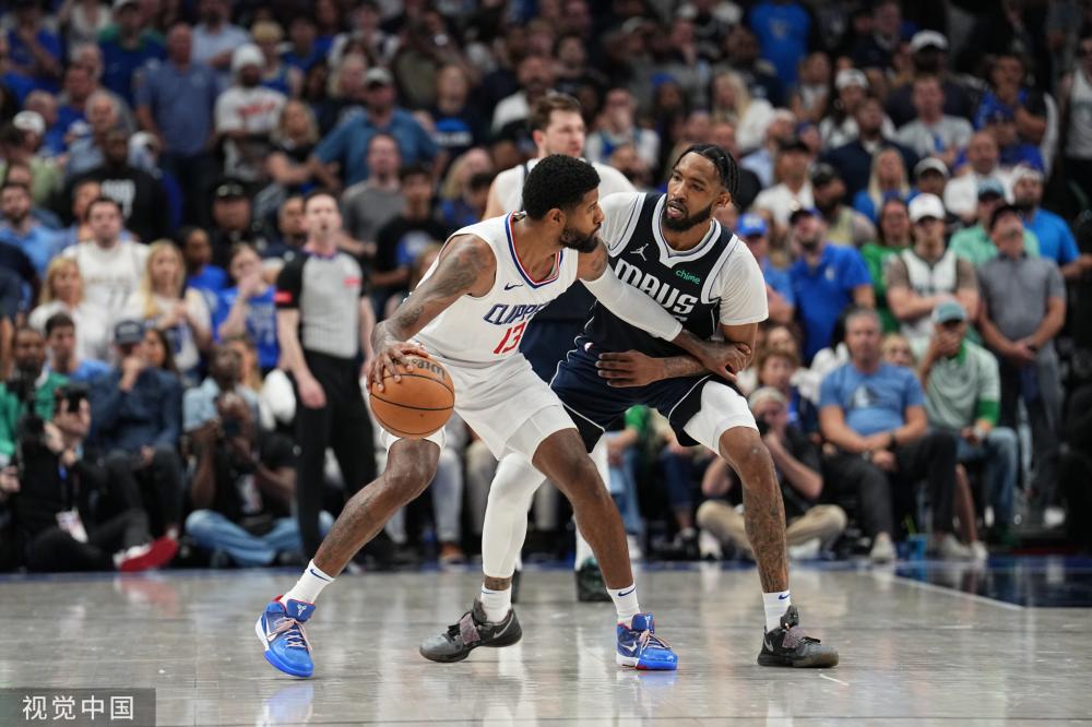 在现代足球 在现代足球